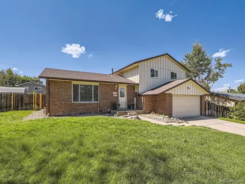 7993 S Jay Dr, Littleton, CO 80128