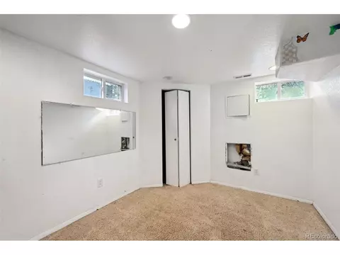 Undisclosed, Arvada, CO 80003 photo 21