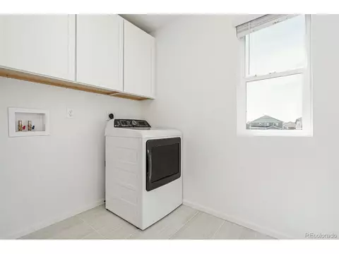 27820 E 10th Dr, Aurora, CO 80018 photo 17
