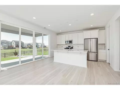 27820 E 10th Dr, Aurora, CO 80018 photo 11
