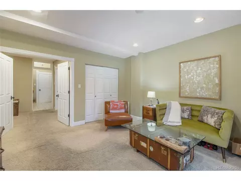 2016 N Vine St, Denver, CO 80205 photo 17