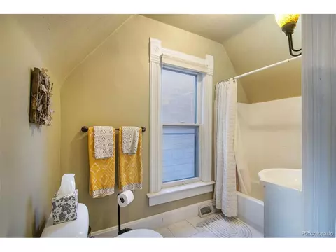 2016 N Vine St, Denver, CO 80205 photo 20