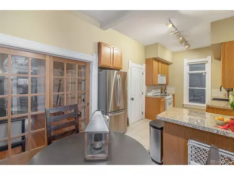 2016 N Vine St, Denver, CO 80205 photo 10