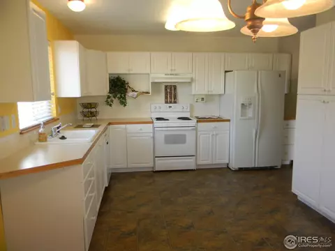 3414 34th St, Greeley, CO 80634 photo 7