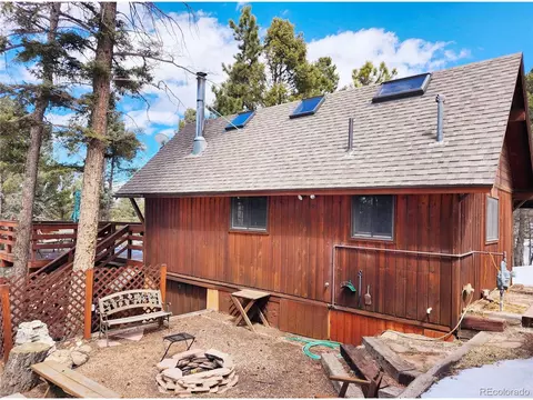 18 Garden Cir, Florissant, CO 80816