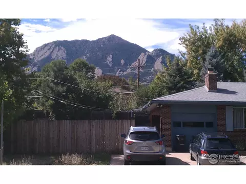 700 Gillaspie Dr, Boulder, CO 80305 photo 2