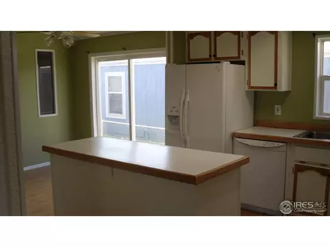 1065 Macdavidson Cir, Dacono, CO 80514 photo 9