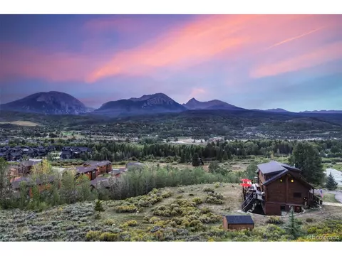 237 S Hillside Dr, Silverthorne, CO 80498 photo 2