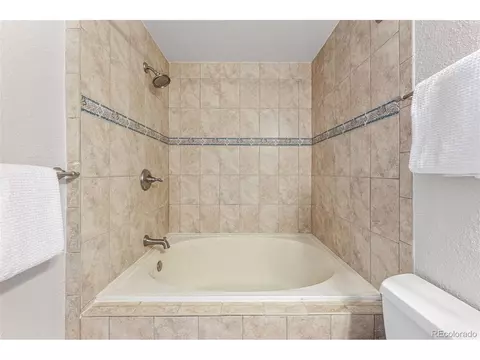 6920 W 55th Pl, Arvada, CO 80002 photo 23