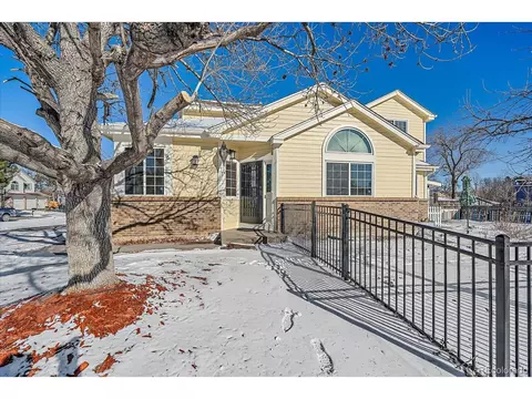 6810 Simms Ct, Arvada, CO 80004 photo 2