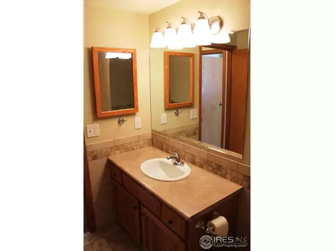 706 N Logan Ave, Fleming, CO 80728 photo 12