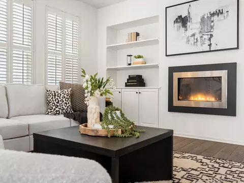 4920 Akron St, Denver, CO 80238