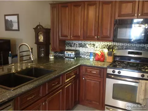 18739 E Oregon Dr, Aurora, CO 80017 photo 3