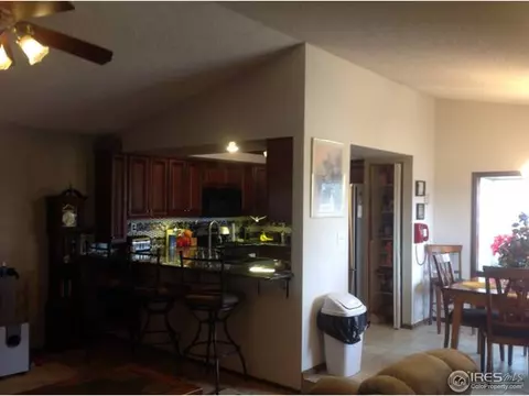 18739 E Oregon Dr, Aurora, CO 80017 photo 5