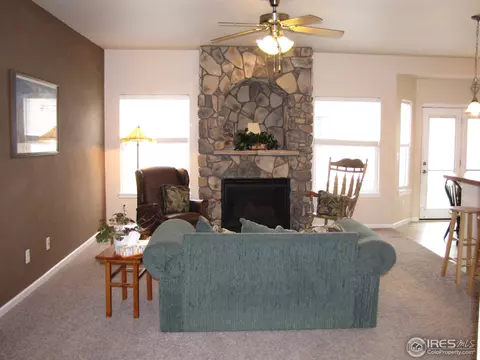 237 Buckeye Ave, Johnstown, CO 80534 photo 4