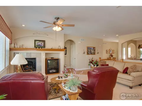8827 E 151st Ct, Thornton, CO 80602 photo 6