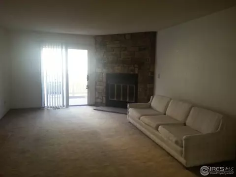 12044 E Ford Cir, Aurora, CO 80012 photo 4
