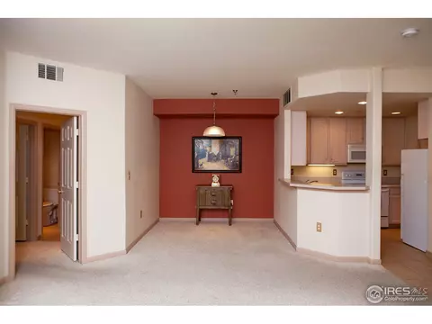 560 Mohawk Dr #32, Boulder, CO 80303 photo 2
