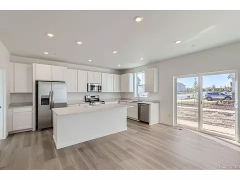 16534 E 109th Pl, Commerce City, CO 80022 photo 3