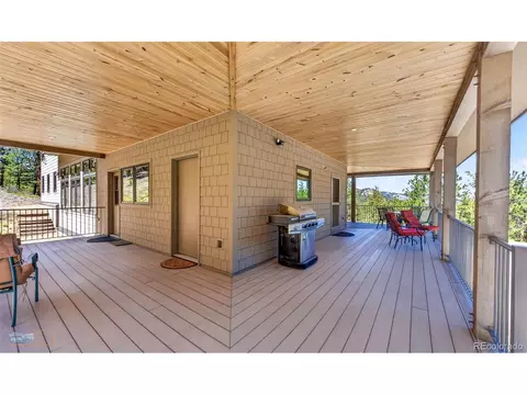 Exterior - 942 Spruce Dr, Lyons, CO 80540 photo 5 of 8