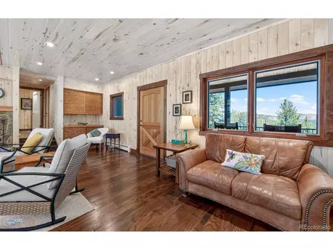 Living - 942 Spruce Dr, Lyons, CO 80540 photo 2 of 4