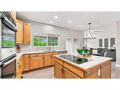 Kitchen - 19332 E Berry Pl, Aurora, CO 80015 photo 3 of 4