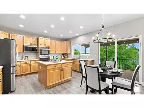 Kitchen - 19332 E Berry Pl, Aurora, CO 80015 photo 4 of 4