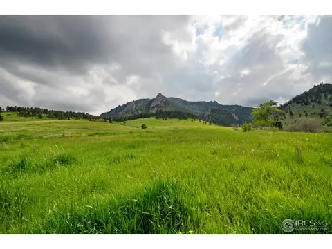 722 7th St, Boulder, CO 80302 photo 2
