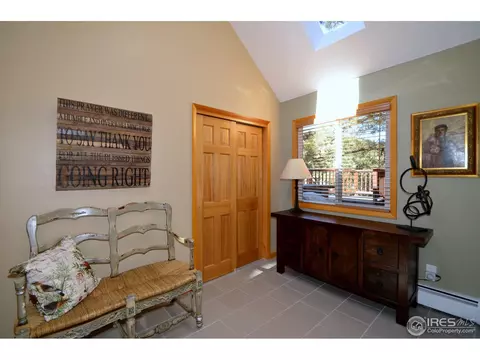 102 Pine Tree Ln, Boulder, CO 80304 photo 3