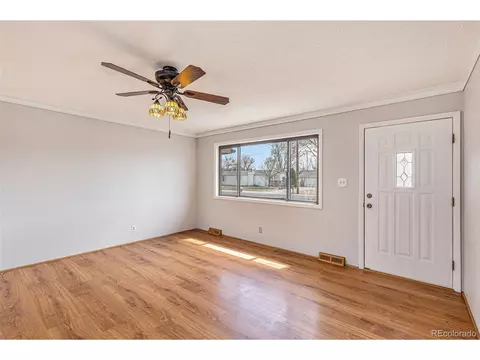 815 42nd St, Evans, CO 80620 photo 4