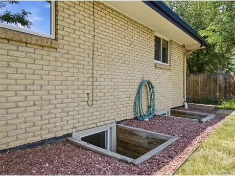 Exterior - 6651 E Ithaca Pl, Denver, CO 80237 photo 16 of 19