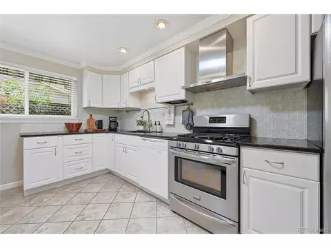 Kitchen - 6651 E Ithaca Pl, Denver, CO 80237 photo 4 of 4