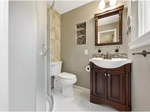 Bath - 6651 E Ithaca Pl, Denver, CO 80237 photo 2 of 2