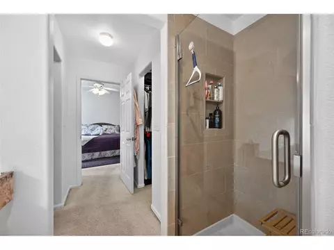 Bath - 19018 E Ithaca Dr, Aurora, CO 80013 photo 2 of 5