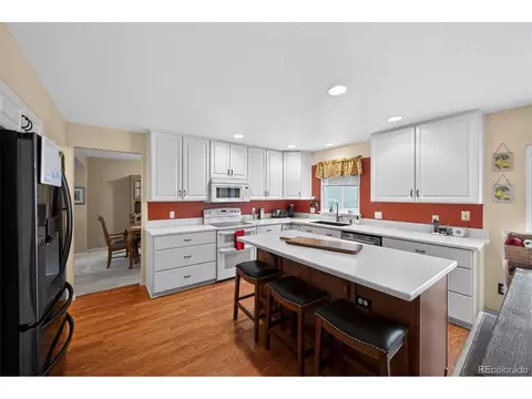 Kitchen - 19018 E Ithaca Dr, Aurora, CO 80013 photo 1 of 4