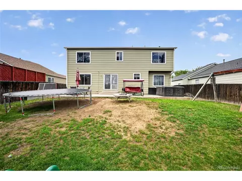 Exterior - 19018 E Ithaca Dr, Aurora, CO 80013 photo 2 of 4
