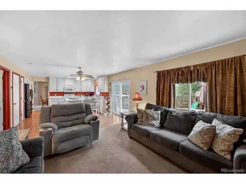 Living - 19018 E Ithaca Dr, Aurora, CO 80013 photo 1 of 4