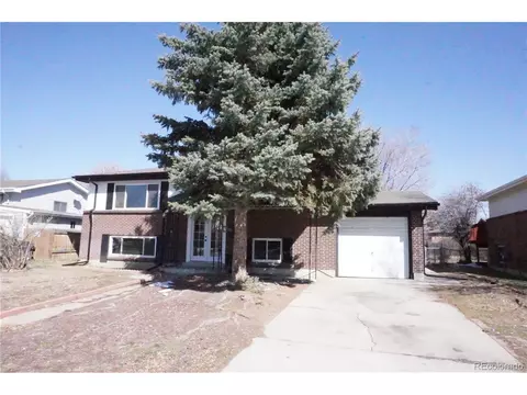 3036 Abilene St, Aurora, CO 80011