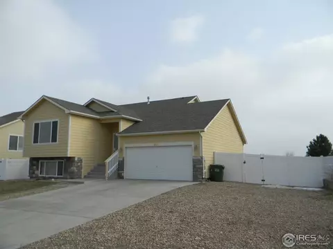 504 E 29th St Dr, Greeley, CO 80631 photo 2