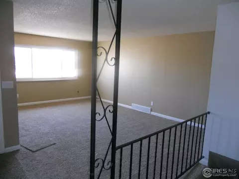 607 37th Ave, Greeley, CO 80634 photo 2