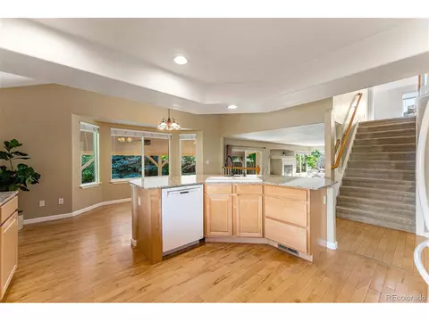 276 E Fair Ln, Centennial, CO 80121 photo 12