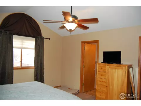918 E 5th Ave, Longmont, CO 80504 photo 17