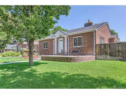 2862 Dexter St, Denver, CO 80207
