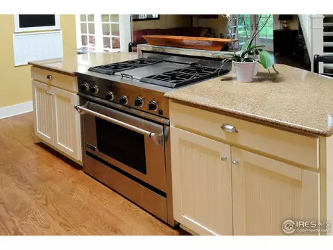 781 Grant Pl, Boulder, CO 80302 photo 6