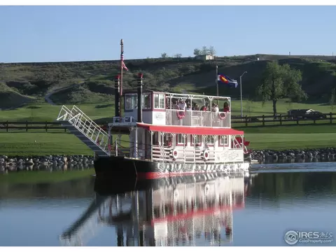 2007 Vineyard Dr, Windsor, CO 80550 photo 3