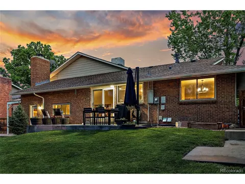 7561 E Jarvis Pl, Denver, CO 80237 photo 2