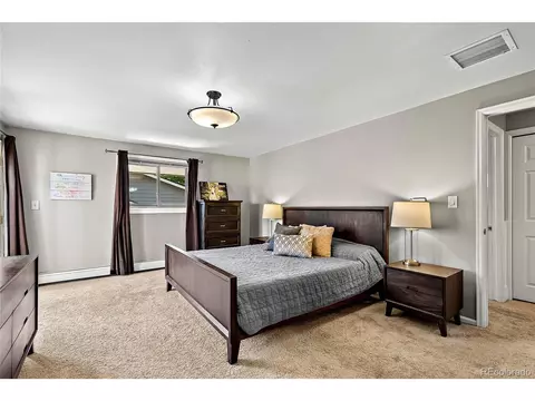 7561 E Jarvis Pl, Denver, CO 80237 photo 20