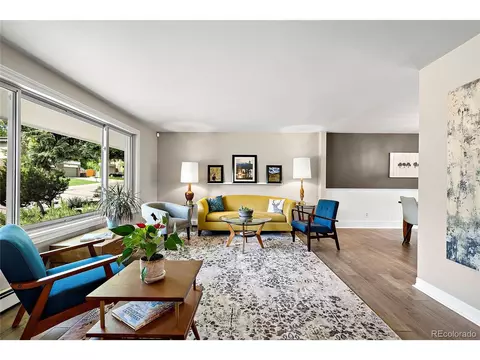 7561 E Jarvis Pl, Denver, CO 80237 photo 5