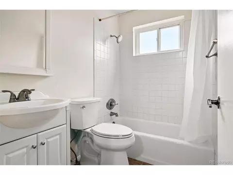 Undisclosed, Aurora, CO 80017 photo 19