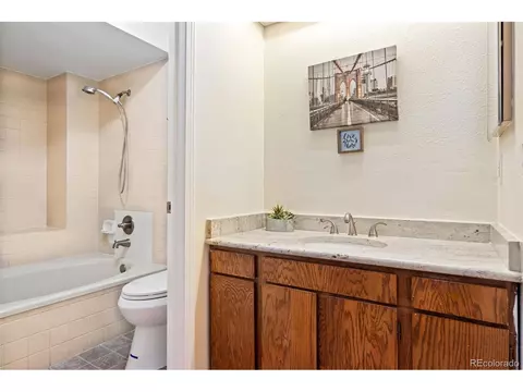 Undisclosed, Aurora, CO 80017 photo 14